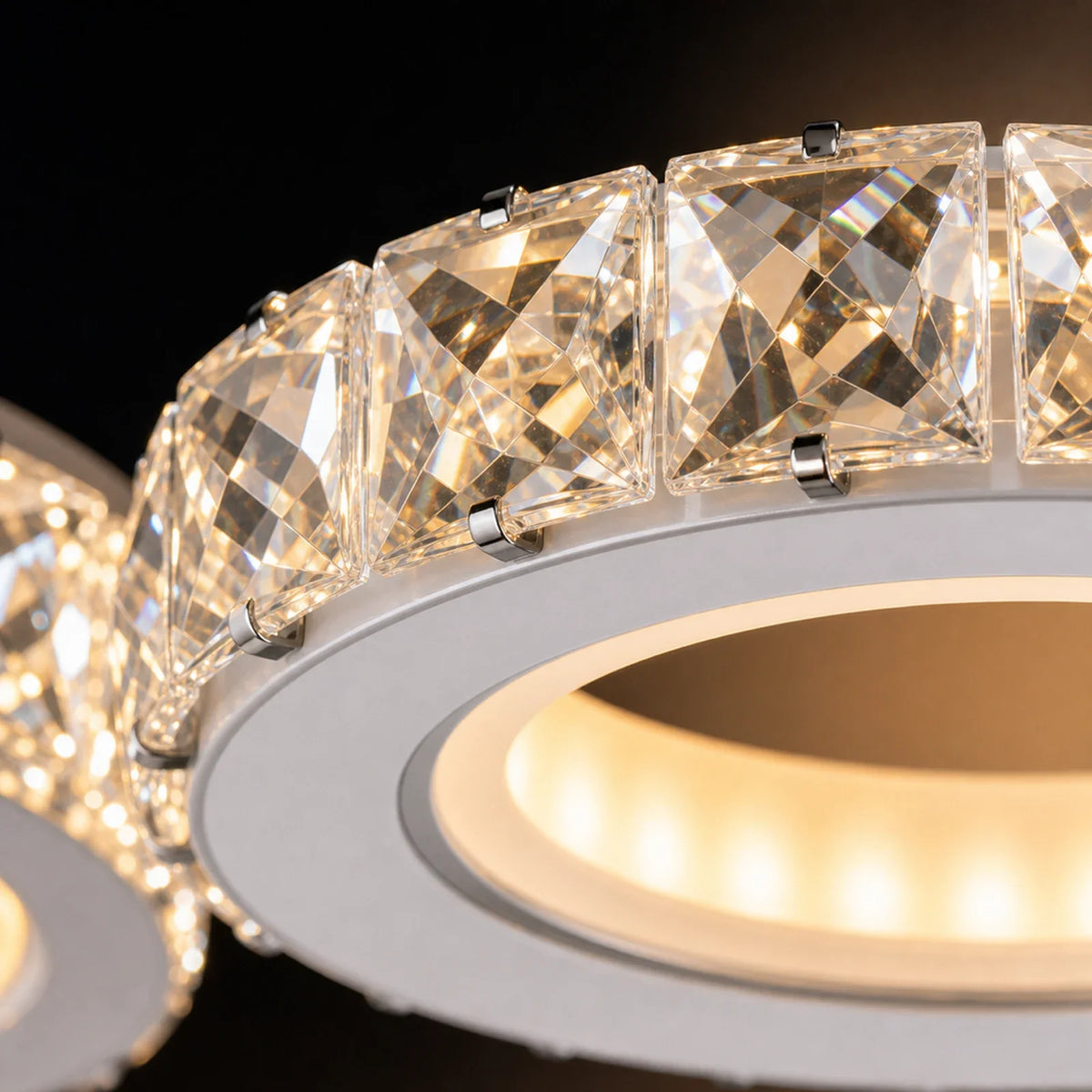Lustra LED cu telecomanda si cristal NOVA ROTONDA RGB 82W, 4 Cercuri, lumina Rece/Calda/Neutra, Dimabila, Alb - 07_LT073-4WH.png