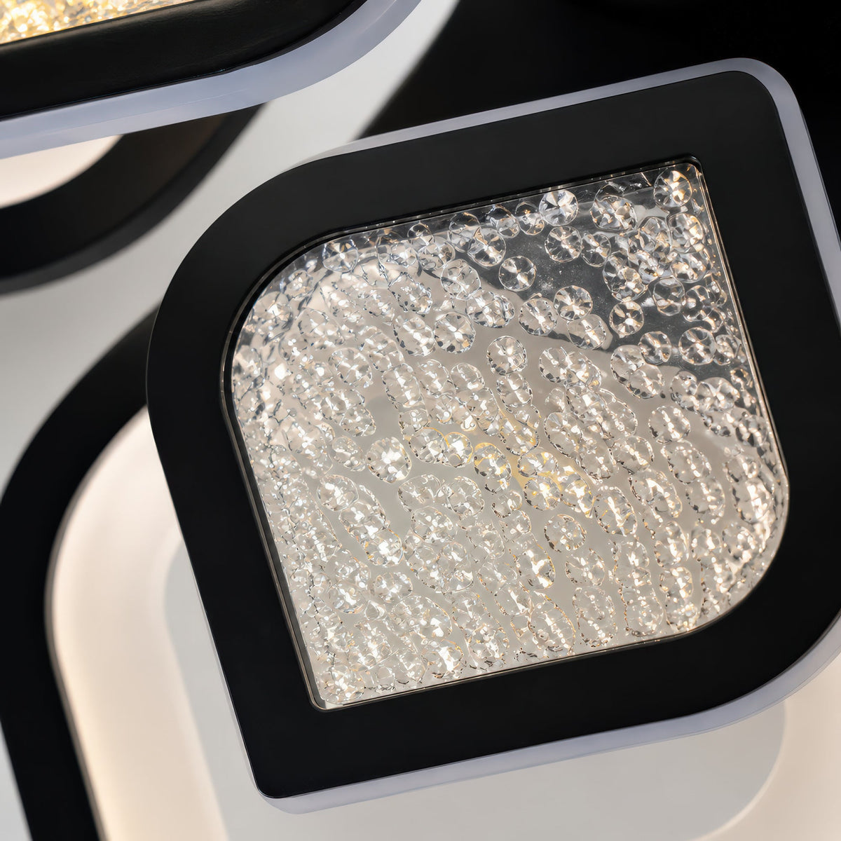 LT018_5BK - 9. DETAIL 2
