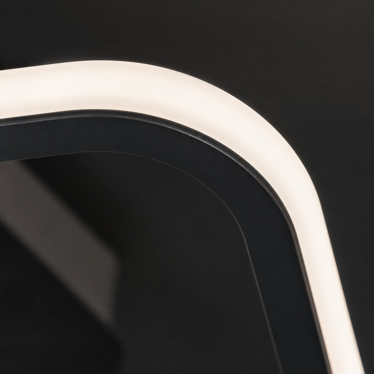 LT175BK — LT175BK - 8. DETAIL 1.jpg