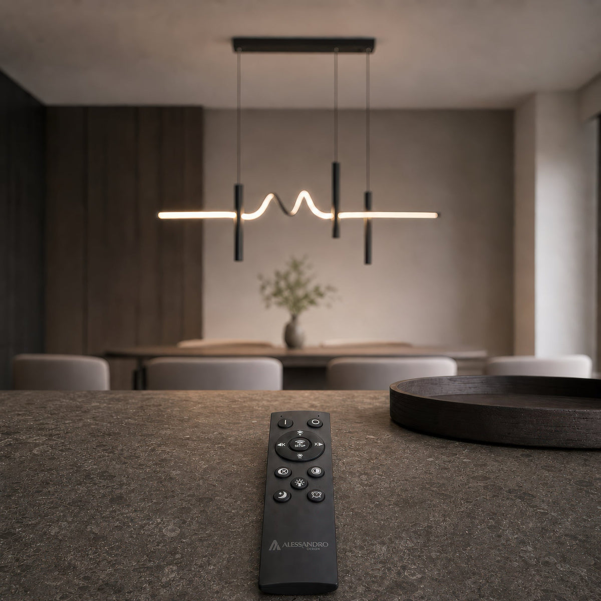 LT202BK — LT202BK - 2. REMOTE SHOW.jpg