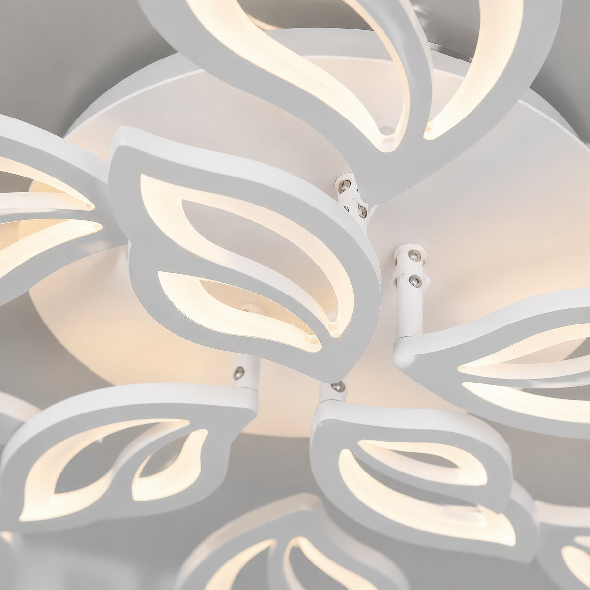 LT230_12WH — LT230_12WH - 9. DETAIL 2.jpg