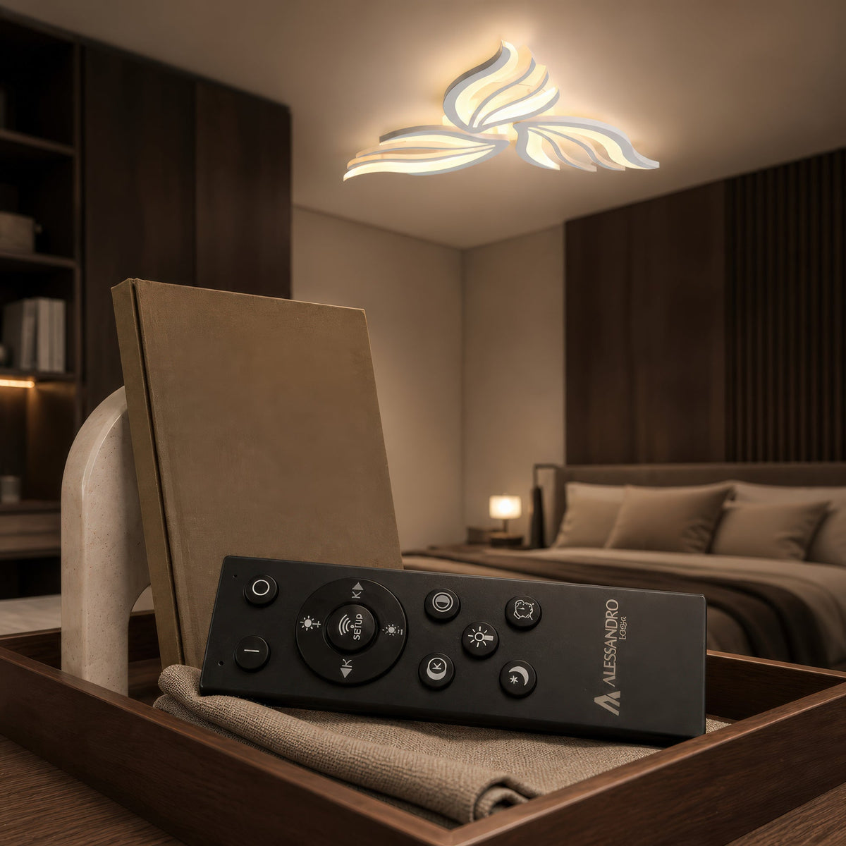 LT620_3WH — LT620_3WH - 2. REMOTE SHOW.jpg