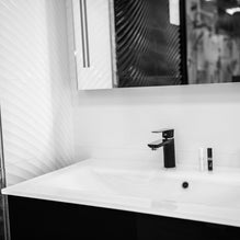 Baterie Lavoar cu Ventil Scurgere Click-Clack, din Alama Sanitara, Neagra cu detalii Crom - KORMAN